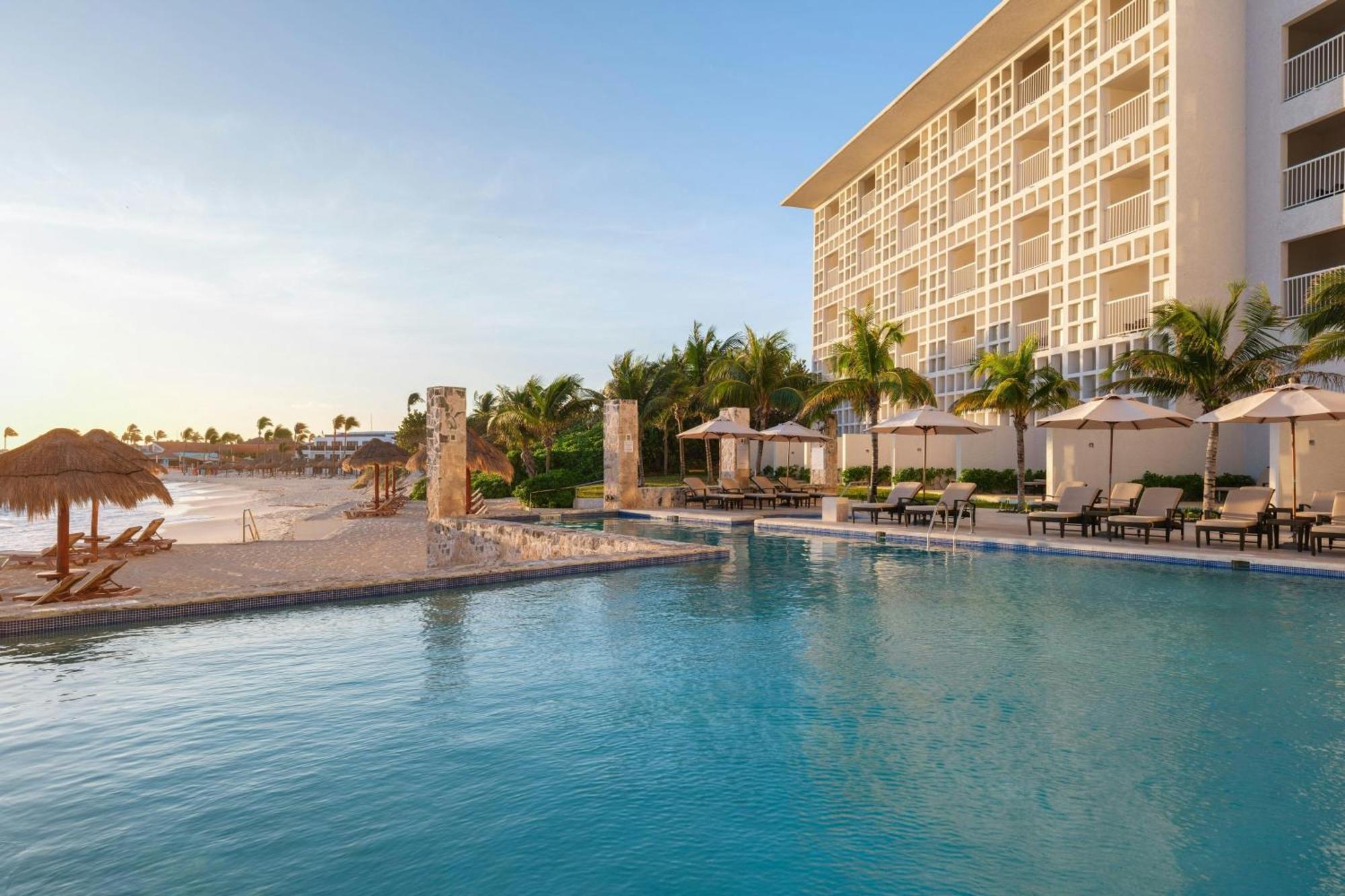 The Westin Cancun Resort Villas & Spa Bagian luar foto