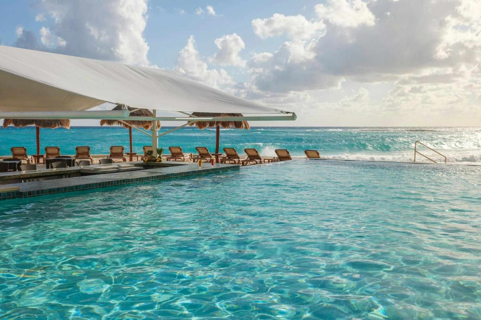 The Westin Cancun Resort Villas & Spa Bagian luar foto